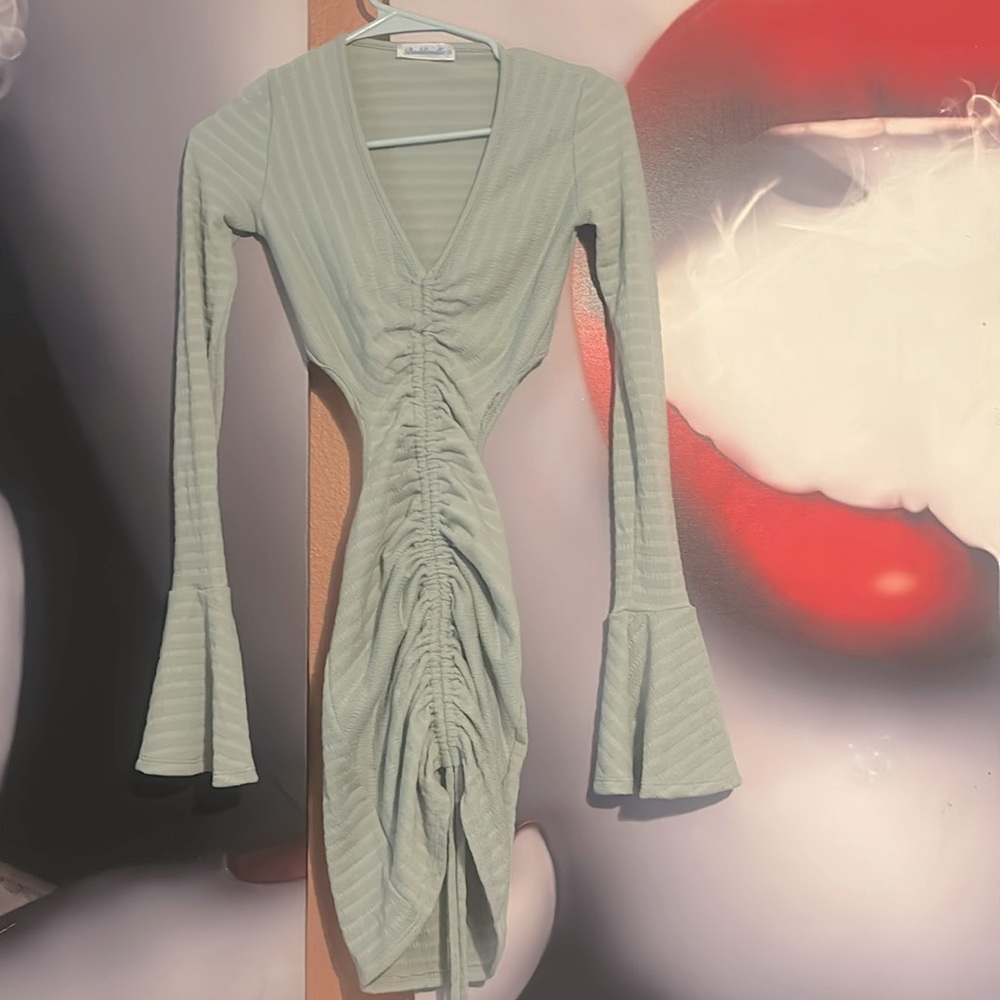 Baddieville XS green cutout dress